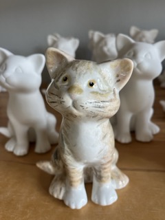 Standing Kitty Sample